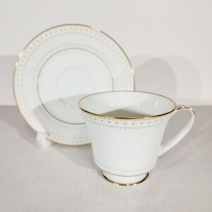Noritake Barrington Teacup Saucer 2030 Gold Trim Footed Pedestal Cross Atomic
